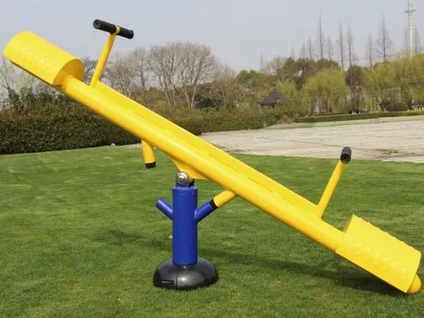 怎樣選網(wǎng)球拍型號和型號 怎樣選網(wǎng)球拍型號和型號